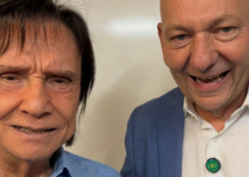 Luciano Hang perde estátua gigante da Havan após encontro com Roberto Carlos