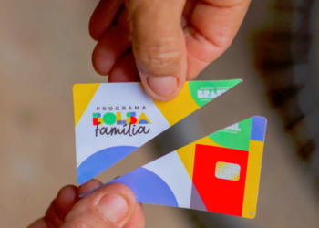 Mais de 950 mil brasileiros acordaram com o Bolsa Família suspenso
