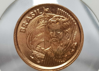 Moeda de 1 centavo é negociada por R$ 500 no mercado paralelo