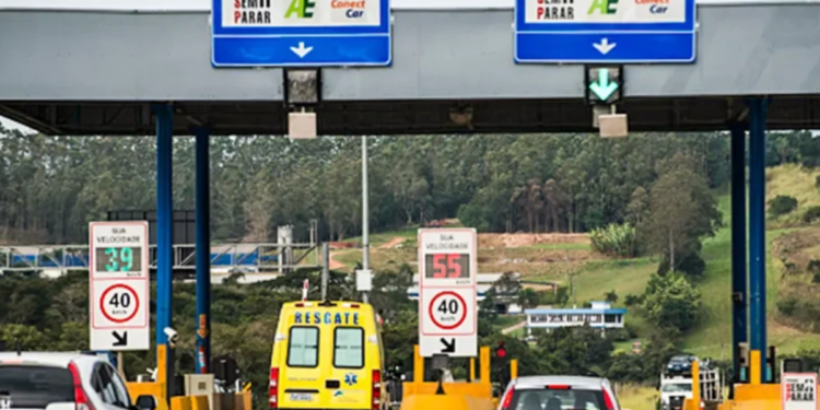 Pedágios vão subir de preço em dezembro e viajantes podem ser pegos de surpresa
