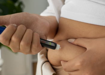 Após essa idade, usar canetas emagrecedoras pode colocar a saúde em risco, dizem médicos