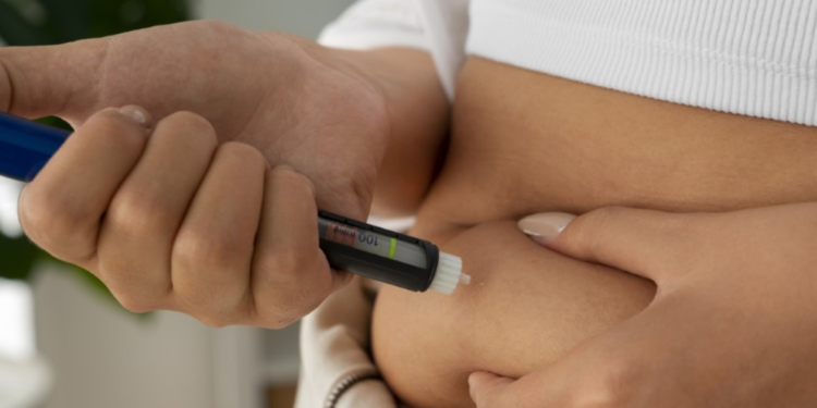 Após essa idade, usar canetas emagrecedoras pode colocar a saúde em risco, dizem médicos