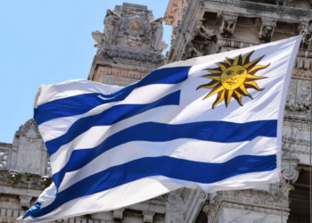Brasileiros estão se mudando para o Uruguai para receber um salário mínimo maior