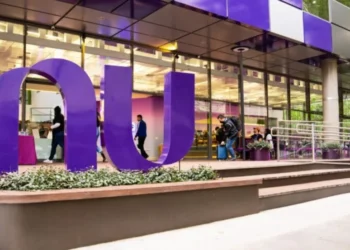 Movimentação de R$ 2,5 bilhões do Nubank pode mudar a rotina de muitos brasileiros