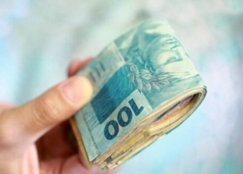 Em 2026, benefício tem novo valor definido de R$ 1.621 e começa a ser pago já em 26/01