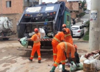 Garis entram em greve e suspendem coleta de lixo para milhares de brasileiros
