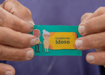Idosos no Brasil têm direito a um cartão poderoso que garante 5 benefícios incríveis