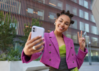 Influenciador digital que fizer publicidade enganosa agora terá que pagar indenização a seguidores