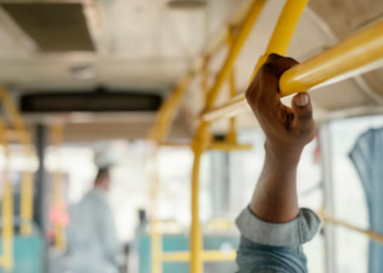 Se essa de lei for aprovada, a passagem de ônibus será gratuita para todos os brasileiros
