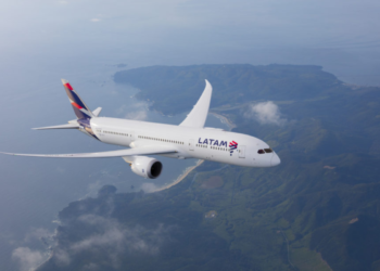 Viagem de avião mais longa do Brasil leva 4h17min e é feito pela LATAM