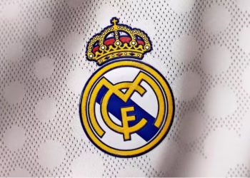 Ex-jogador do Real Madrid, que teve fortuna de R$ 121 milhões, está morando nas ruas