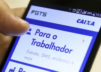 Saque-Aniversário x Saque-Rescisão: qual opção do FGTS faz mais sentido em 2026?