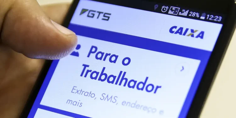 Saque-Aniversário x Saque-Rescisão: qual opção do FGTS faz mais sentido em 2026?