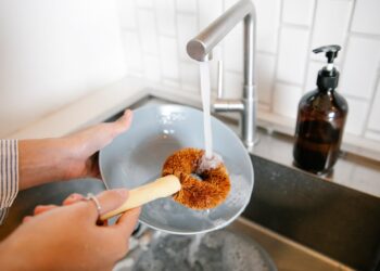 Fim dos escorredores de pratos? Novo produto para cozinhas é mais econômico e prático