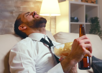 As 3 bebidas infalíveis que desinflamam o fígado e curam a ressaca