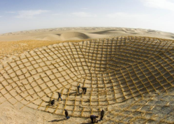 China está criando peixes no deserto que era considerado o mais perigoso do mundo