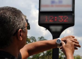 Horário de Verão será realizado em 2026 e já está marcado para 08 de março neste país
