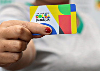 Informação quente: 13º salário do Bolsa Família deve sair do papel em 2026