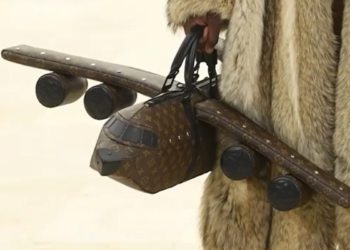 Louis Vuitton criou bolsa em formato de avião, que custa mais do que uma aeronave real