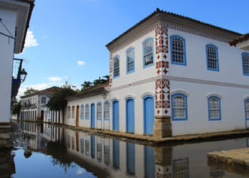 Cidade no Nordeste é conhecida como a “Veneza brasileira” por seus canais e rios paradisíacos