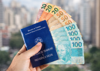 Brasileiros estão se mudando para esse estado onde o salário mínimo é de R$ 2,1 mil