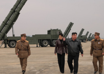 Coreia do Norte não fica para trás e começa a se preparar para guerra