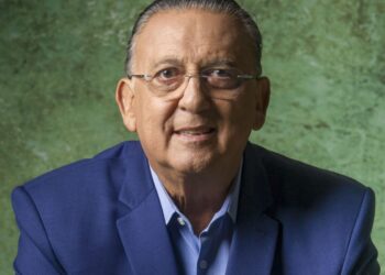 Enquanto ganhava R$ 5 milhões na Globo, esse é o novo salário de Galvão Bueno no SBT
