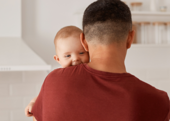 Homens que tiverem filhos poderão se afastar por até 20 dias do trabalho