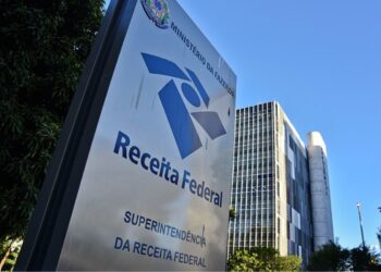 Receita Federal anuncia obrigação para brasileiros a partir de 16/03