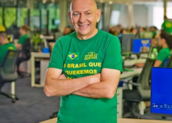 Sente-se na cadeira antes de ver a fortuna que o ‘Véio da Havan’ vai faturar em 2026