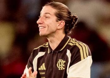 Veja a fortuna que o Flamengo terá que pagar a Filipe Luís, após demitir o treinador