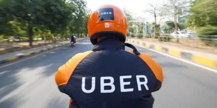 Uber agora pode expulsar motoboys que fizerem isso nas ruas