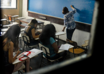Atenção estudantes: possibilidade de 11 dias de suspensão das aulas antes das férias de julho neste país