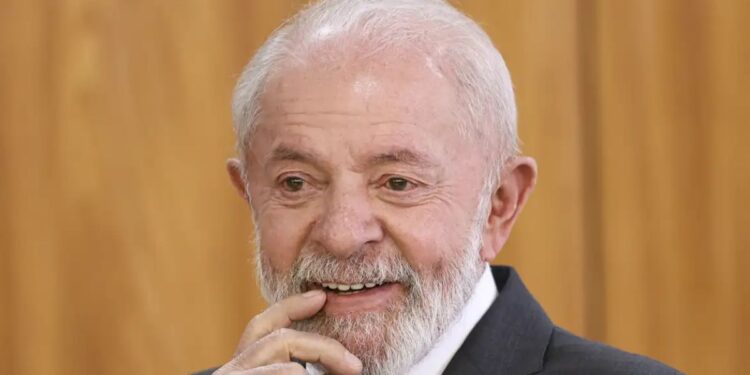 Lula feliz