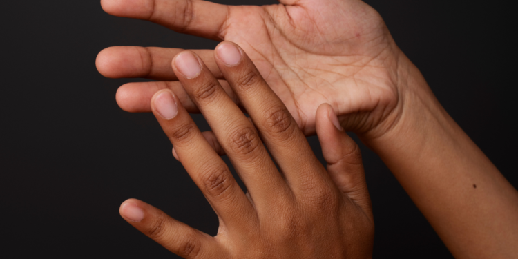 Um pequeno sinal nas suas unhas pode indicar que seu corpo está lutando contra o câncer