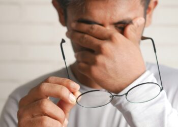 Condição que afeta milhões no Brasil agora é tratada como doença na medicina