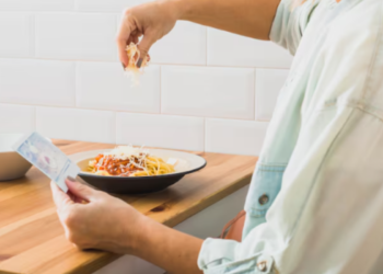 Alimento conhecido como “rei dos temperos” é tão forte que pode controlar a diabetes e a pressão