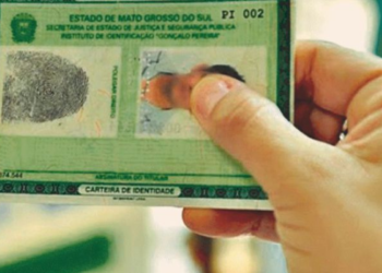 Brasileiros entram em alerta após governo divulgar troca obrigatória do RG antigo