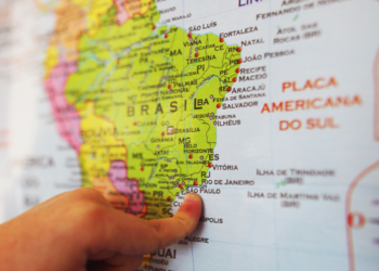 Cientistas revelam o “novo mapa” do mundo e o Brasil está no centro de tudo