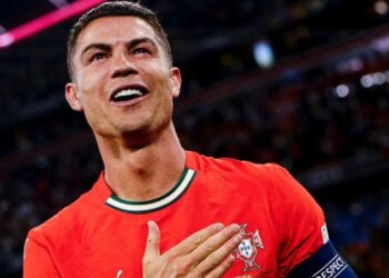 Enquanto Neymar recebe R$ 21 milhões no Santos, essa é a quantia que o atleta mais bem pago do mundo ganha