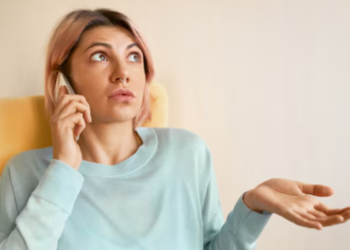 Dizer essas palavras durante uma conversa pode indicar primeiros sinais de demência, revelam especialistas