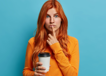 Especialistas alertam: tomar café todos os dias é bom, desde que não seja após o almoço ou misturado com leite