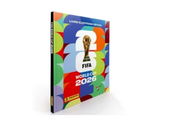 Álbum de figurinhas da Copa do Mundo 100% completo pode custar quase R$ 10 mil