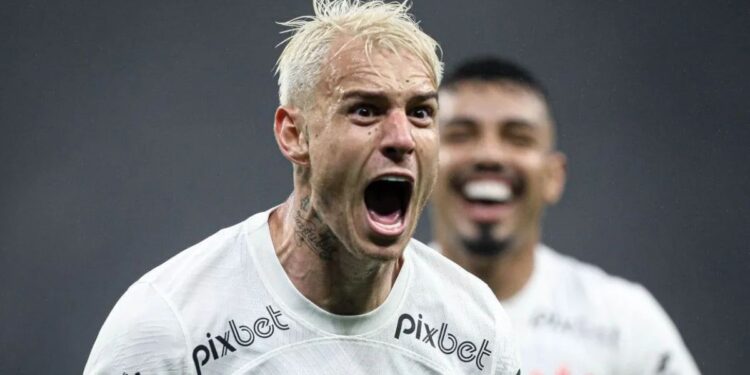 Róger Guedes arrumou as malas para se apresentar junto ao Corinthians na Neo Química Arena