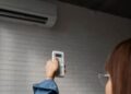 Ar-condicionado sendo ligado