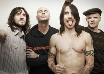 Red Hot Chili Peppers surpreende e anuncia a venda da banda
