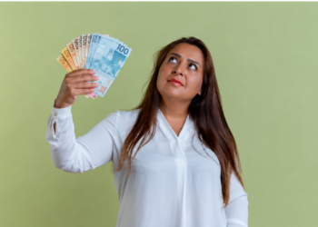 Se você ganha R$ 5 mil por mês: você é considerado rico, classe média ou pobre?