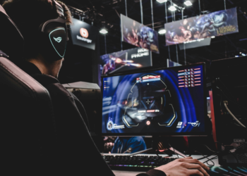 Tradicional rede varejista se antecipa e vaza data da pré-venda do jogo mais esperado da década