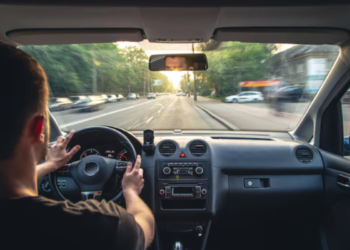 Você pode estar sendo observado: carros modernos têm câmeras e coletam dados do motorista