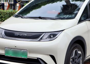 BYD supera Tesla em batalha de montadoras e se consolida como maior do mundo
